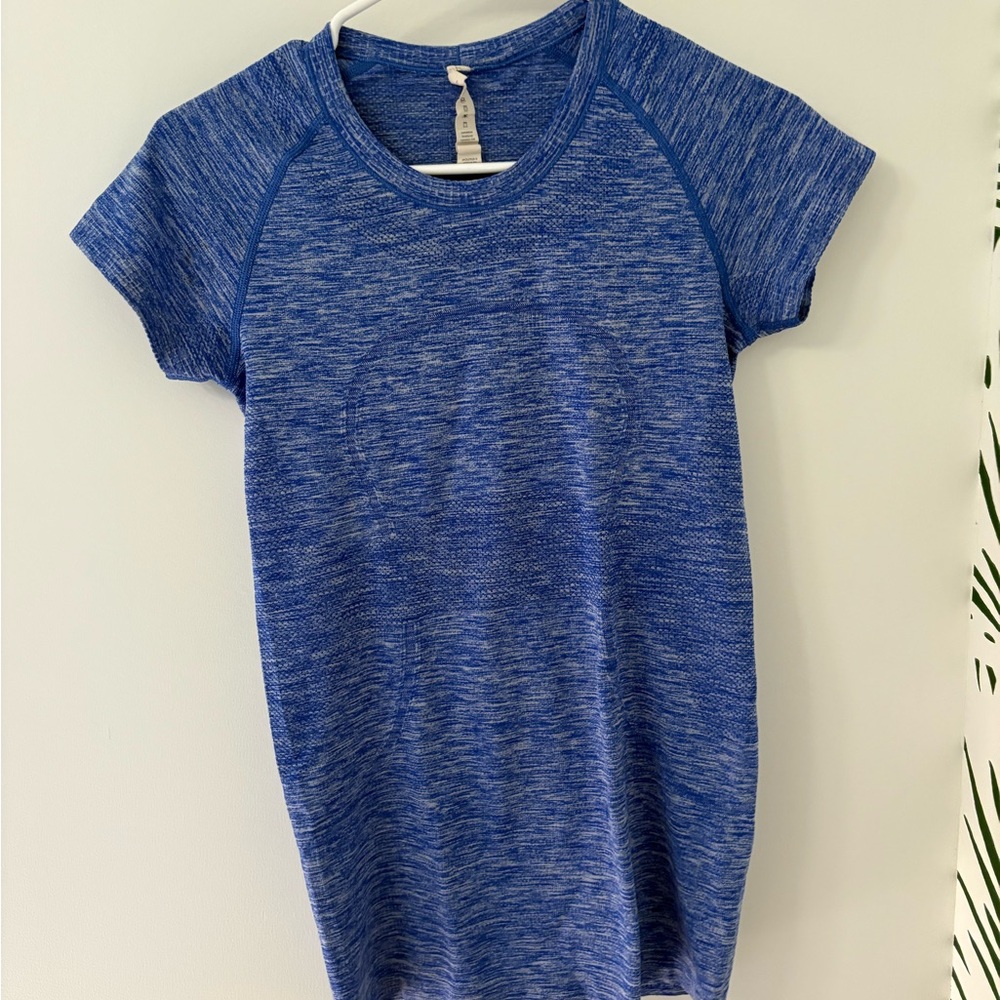 Lululemon Athletica Blue Raglan Short Sleeve Fitted Tee